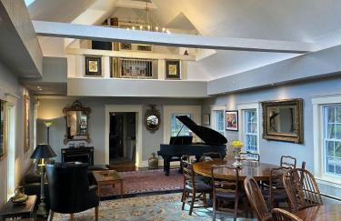 Luxurious Reading Farms Estate sleeps 46 - Photo 53