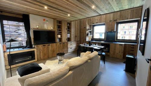 Appartement duplex neuf en hyper centre station - 6 personnes - Foto 3