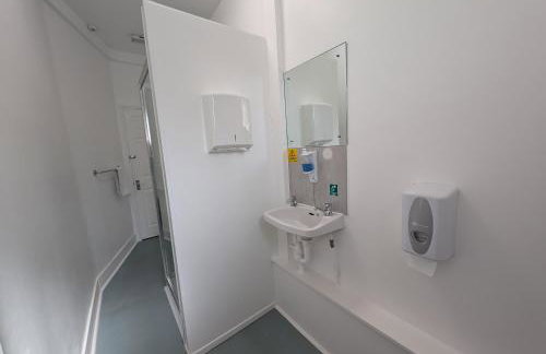 Dover Town Rooms - Short Lets & Serviced Accommodation - Dover - Foto 14