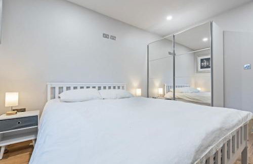 Long Stays, Contractors & Re-locators, 4BR House, Van Parking, Sleeps 8, Wi-Fi - Foto 35