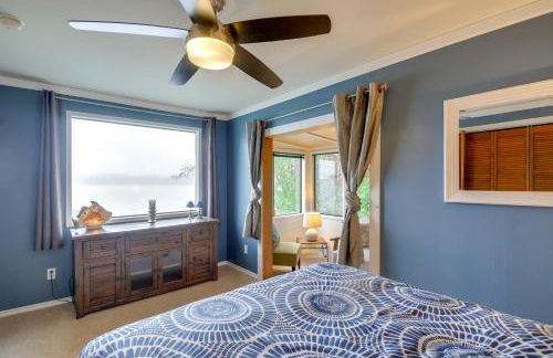 Steps to Beach Scenic Escape in Port Orchard! - Foto 21