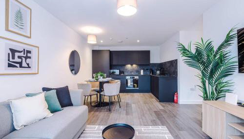 Modern 2BR Apartment w Secure Parking Salford - Foto 5