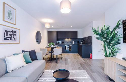 Modern 2BR Apartment w Secure Parking Salford - Foto 8