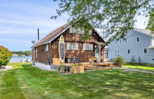 Cozy Cottage-hot tub-scenic views & private dock - Foto 19