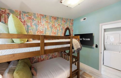 Desert Glow Getaway - Pool - Lounging - Backyard Games - Foto 19