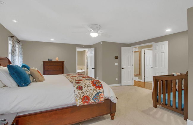 5BR Poe Manor Entertain,hot Tub+has Everything! - Foto 7