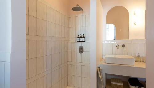 Superbe loft moderne en plein centre ville - Foto 3, Shower