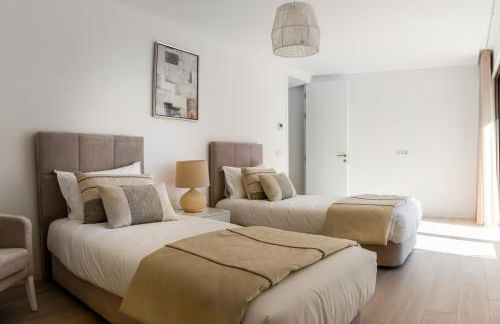 Bright & Stylish First Floor Apartment - 16L - Foto 9