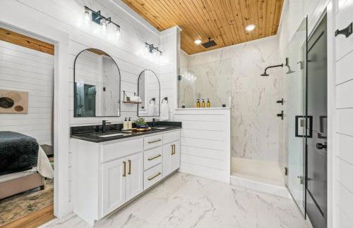 Double Arrow Cabin - Photo 26