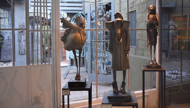 Obras del escultor Roberto Rosas