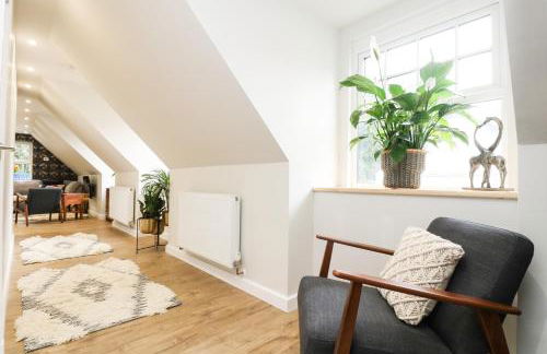 Robin's Nest at The Shire Inn - Foto 16