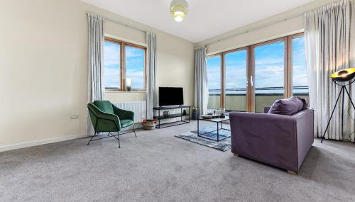 2 Bed Penthouse Suite in central MK - Foto 1