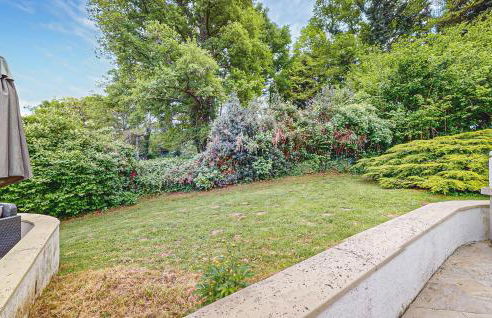 Lovely Apartment In Magnac Laval - Foto 15