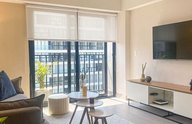 w Charming 1BR in San Isidro - Photo 1