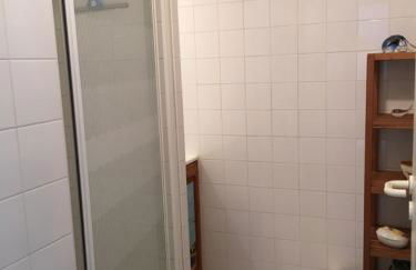 Appartement T2 ocean location avec terrasse et parking privé 200mde la plage - Foto 6