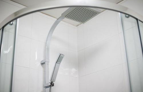 5 Bed - 2 Bath - Ideal for Work Crews - Foto 31