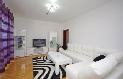 Four-Bedroom Holiday Home In Veliki Prolog - Foto 16