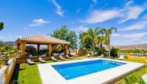 Cubo's Villa Fina & Minigolf included - Foto 2