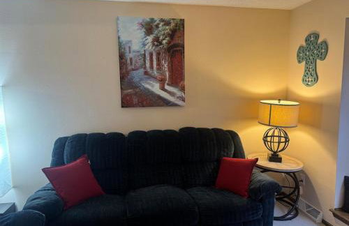 Soccer fans welcome! Cozy home in Kansas City area - Foto 2