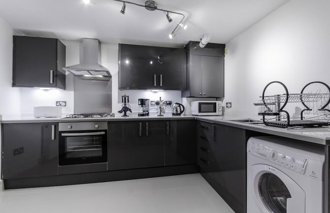 City Gate Serviced Apartments - Photo 15