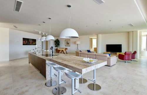 Andaluz Getaway - Photo 16