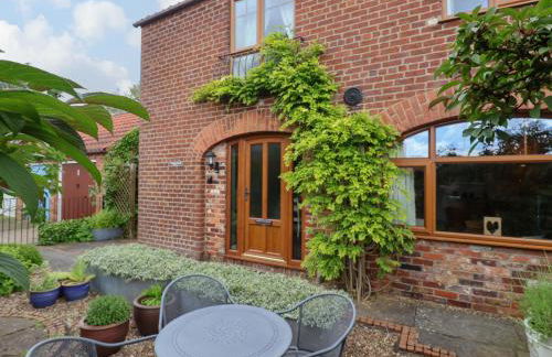 1 Woods Garth - Photo 12