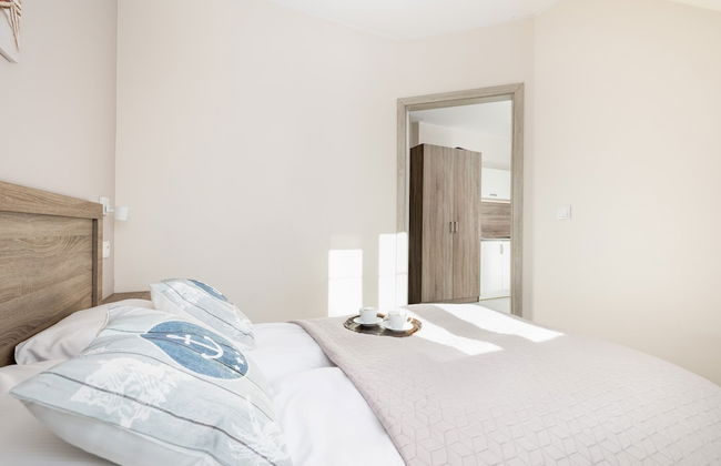 Nadbrzeżna Apartament by Renters - Photo 4