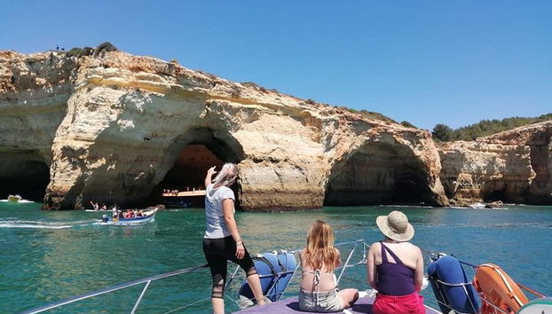 Yate privado de día completo desde lagos con bebidas, tapas, tablas de paddle y kayak. - Foto 5