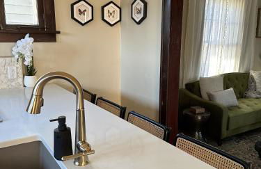 The Craftsman House - 3 min to DT & Falls Park - Foto 9