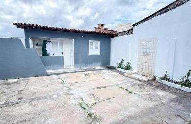 Casa de bairro tranquilo 1 a 10 pessoas com ótima localização e vigia de rua - Foto 23