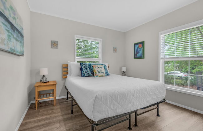 Beachin' Fun - Photo 10