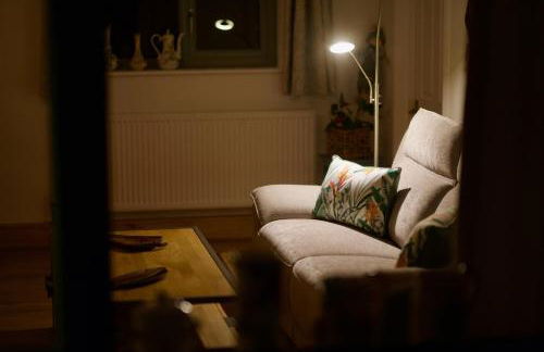 Tring Grange Cottage Sleeps 2 with Onsite Parking - Photo 30