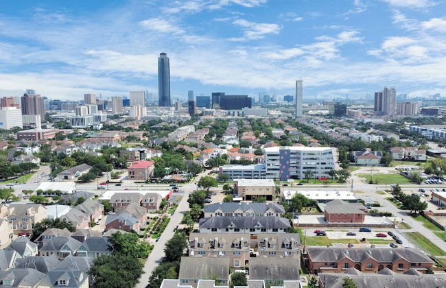 Lux Galleria Home-5BR Roof Deck - Foto 56