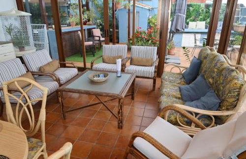 Casa con jardín y jacuzzi - Foto 28