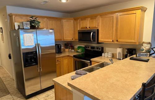 Lake Front and Calm Waters at Miramar 3BR 2BA - Photo 3