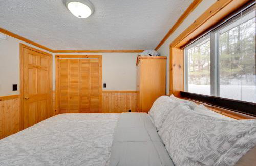 Hike & Ski: Cabin w/ Fireplace in Franconia! - Foto 8