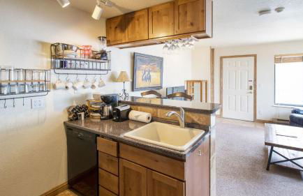 Boomerang Village 201 by Avantstay Ski In/ Ski Out Unit Close to Town! - Foto 14