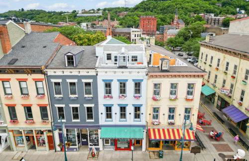 Huge Retrea w Rooftop Deck Stay At Farmers Market - Foto 57