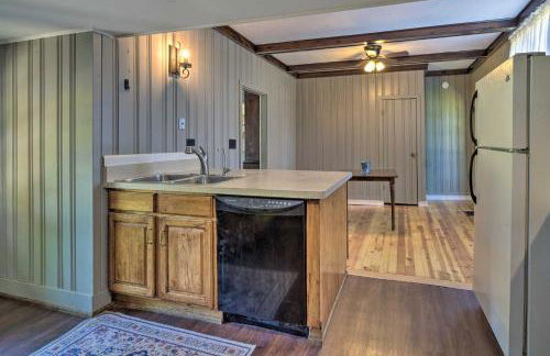 Walk to the Waterfront! Historic Sodus Point Home - Foto 10