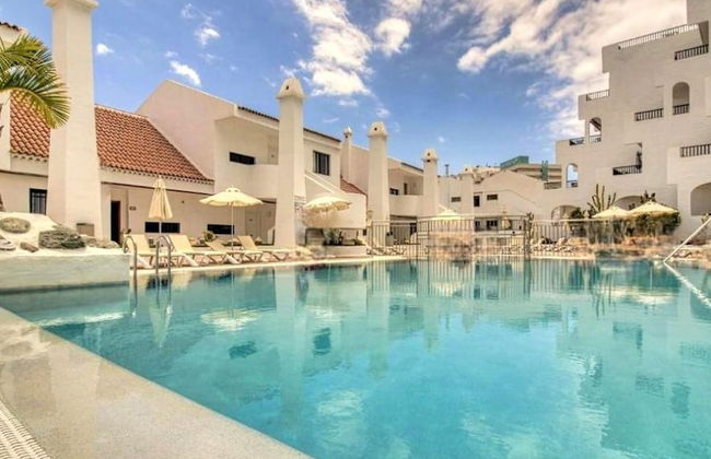 Apartment in Adeje Near Playa Fanabe - Foto 1