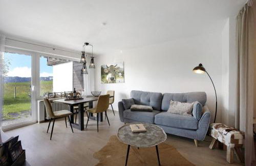 Landliebe mit Seenähe und Innenpool - Foto 3