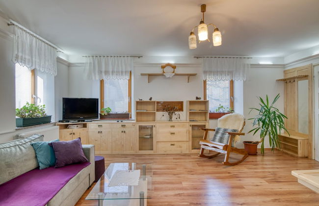 Farmhouse Blackberry Pool Wellness - Photo 3