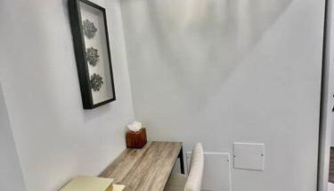 Glamorous Hideaway - Photo 5, Lobby or reception