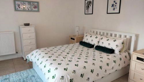 Mountain View Apartment - short drive to beaches - Foto 3