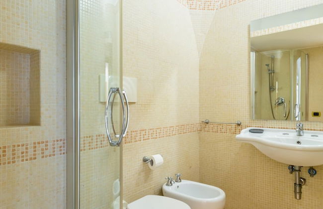 Tolentino Studio Flat by Napoliapartments - Foto 23