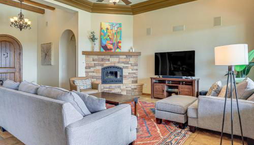 Las Cruces Home with Mountain Views and Private Pool! - Foto 2