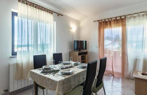 Two-Bedroom Apartment In Peruski - Foto 10