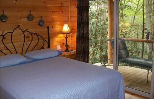 Garden of Eden Cabins - Photo 14