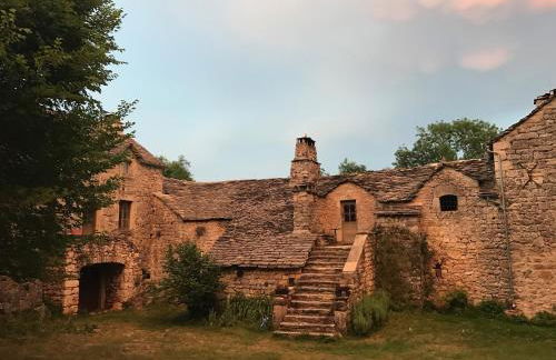 Gîte éco-responsable exceptionnel pour 6 ou 8 personnes secteur gorges du Tarn - Foto 1