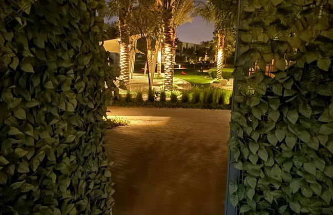 Elegant Stay in Ranches Villa - Photo 74